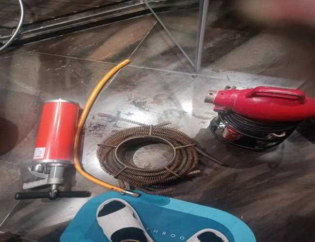 中街东四条管道疏通疏通马桶要300元