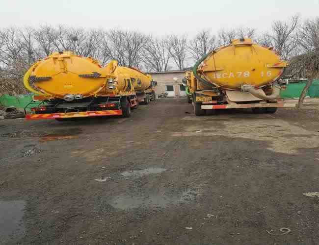 抽污水池用的水泵(抽污水池用的水泵叫什么)