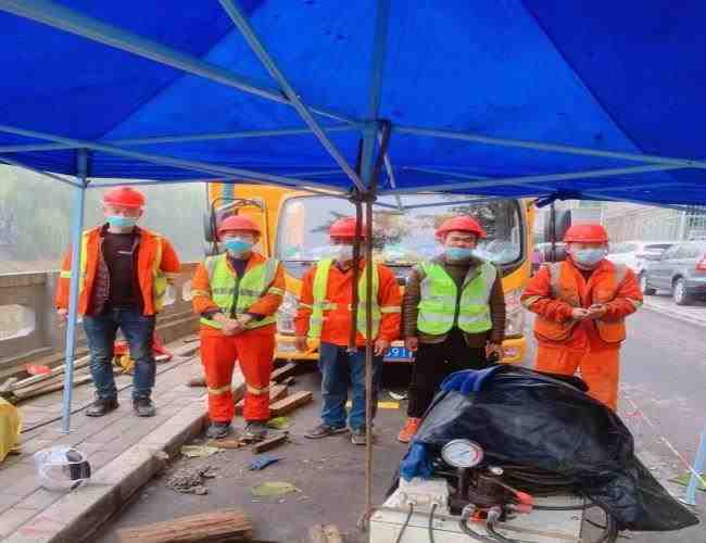 抽污水池用的水泵(抽污水池用的水泵叫什么)